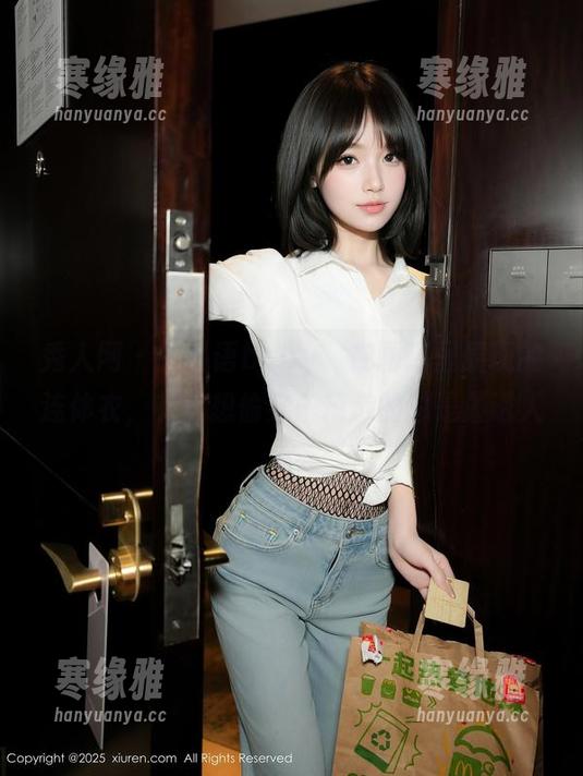 秀人网-私语baby 秀人网 - “私语baby”在图库里展现的连体衣,有点想偷穿…精选的总是最诱人