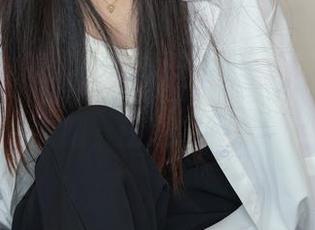 绮梦摄影 – 雪莉的毛衣写真：不只是一件衣服，还是个话题！