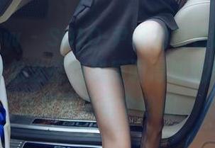花漾show – SOLO-尹菲的粉色原图，想问问她是怎么把饱和度调得如此形象的，合集前来看个热闹。