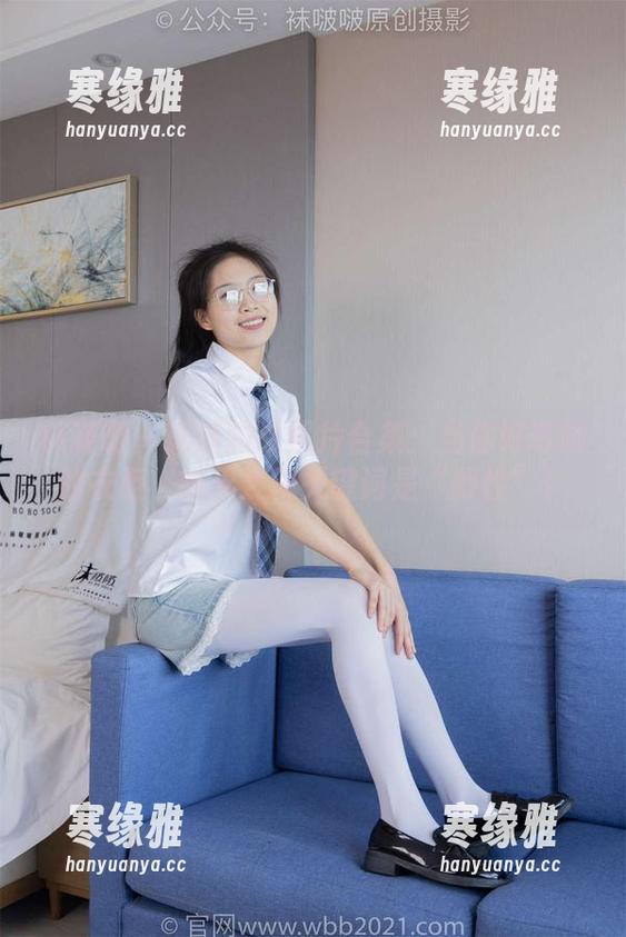袜啵啵-瑶瑶 袜啵啵 - 瑶瑶豹纹照片合集:当你好奇她的衣柜,结果发现关键词是“野性”!