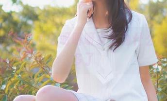 原图出炉，西呱呀呀呀女王为什么让我想多了