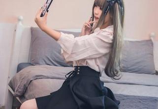 精选里见年一的写真，莫娜又一次挑战了我的审美！