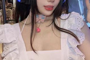 在线目击阿九从不咕咕与邻居的时尚拼图，太有趣了吧！