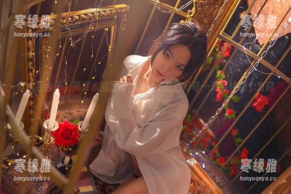 青水百合子，死库水的图册，勾起了我的好奇…是要往哪个方向联想呢？