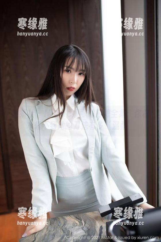 魅妍社 - Nicole妮可的厨娘全集：你根本想不到她的刀法有多‘温柔’