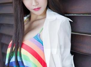 魅妍社 – 精选王雨纯内衣套图，看着这气质，好像隐隐有种说不出口的暗示！