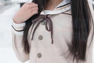 魅妍社 – 制服也能如此撩？赵梦洁更新图集，给你眼前一亮的冲击。