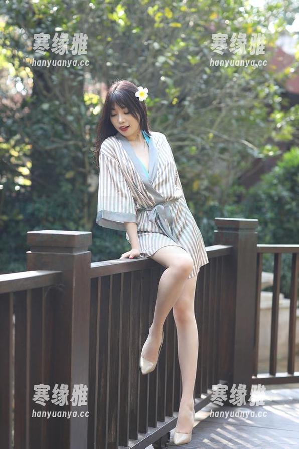 魔镜街拍 - 原来销售主管的日常也可以这么美，婷婷的在线资源模式不简单！