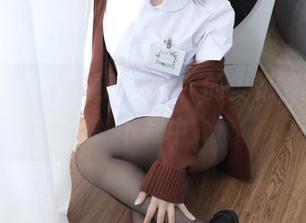 让鹿野希带你领略“腿”的奥秘，写真集下载中